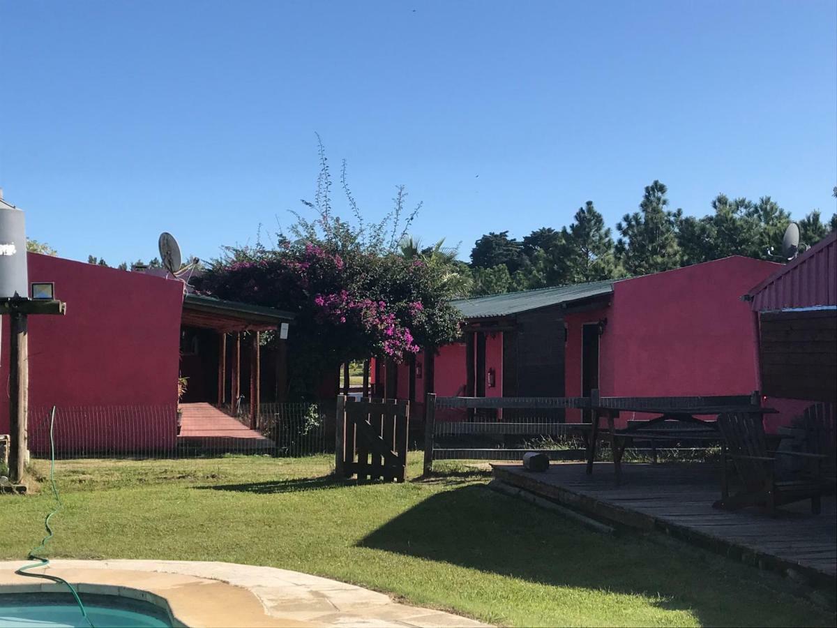 Casa De Campo Lo De Fatsia コロニア・デル・サクラメント エクステリア 写真