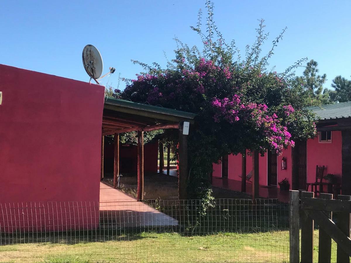 Casa De Campo Lo De Fatsia コロニア・デル・サクラメント エクステリア 写真