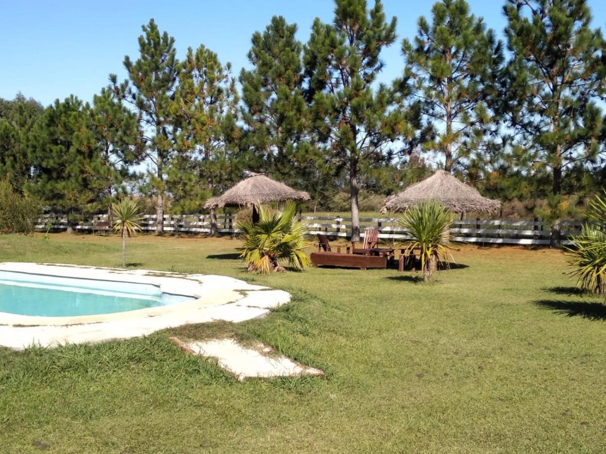 Casa De Campo Lo De Fatsia コロニア・デル・サクラメント エクステリア 写真
